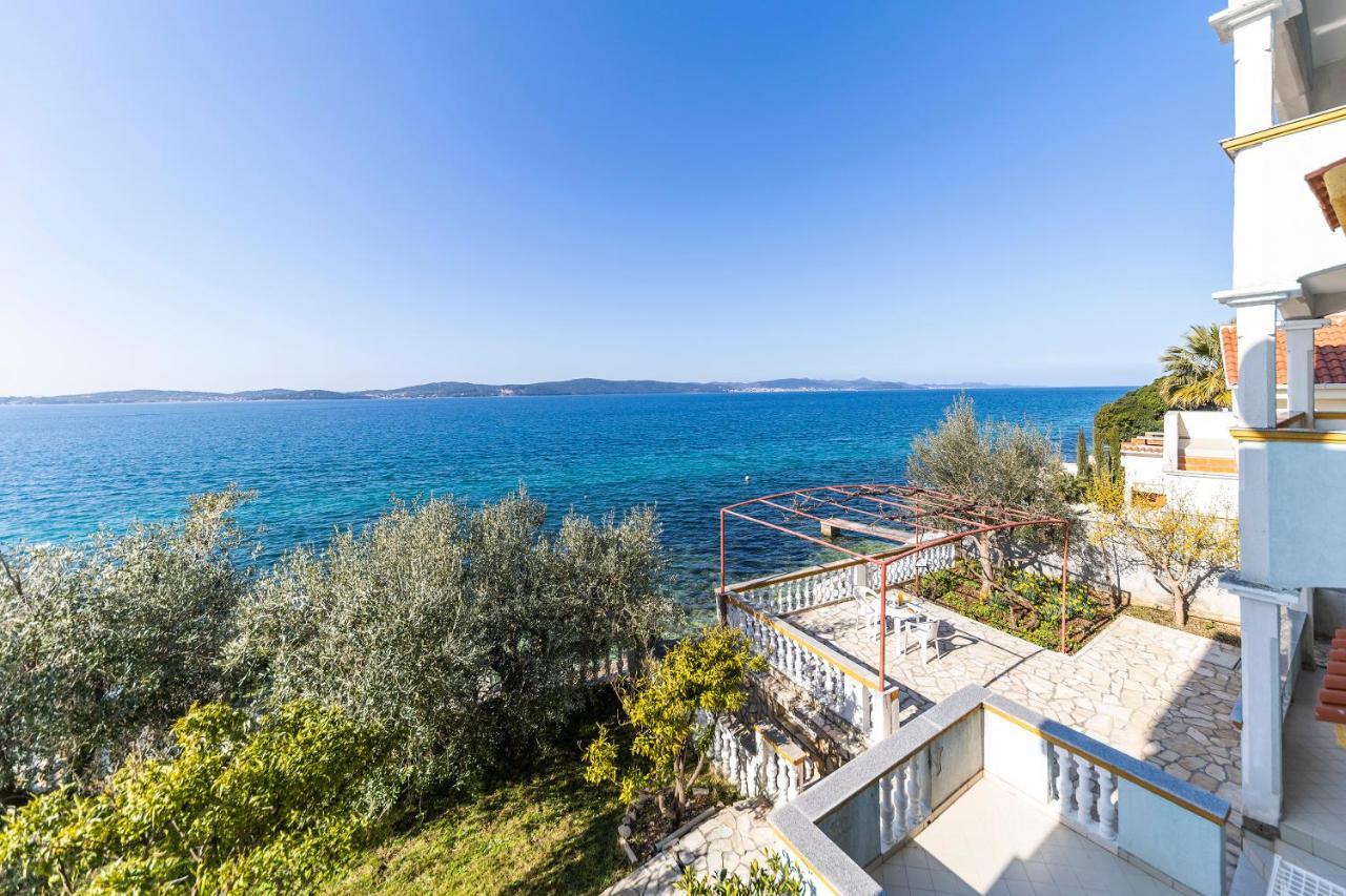 Apartments Seaside بيبينيا المظهر الخارجي الصورة
