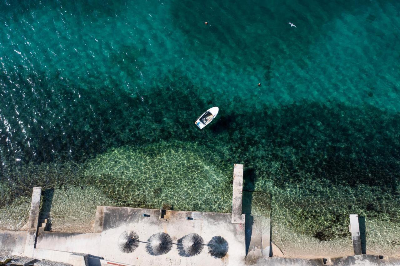 Apartments Seaside بيبينيا المظهر الخارجي الصورة