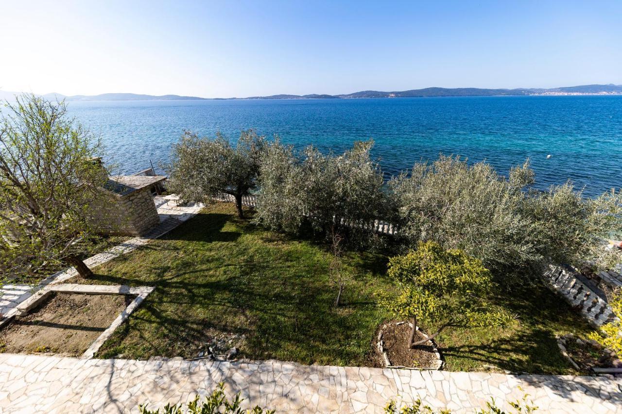Apartments Seaside بيبينيا المظهر الخارجي الصورة